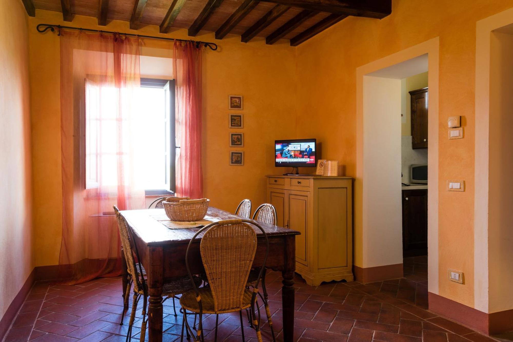 سان جيمينيانو Il Borghetto Tuscan Holidays الغرفة الصورة